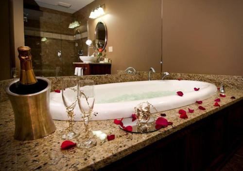 Ванна кімната в Timberlake Lodge
