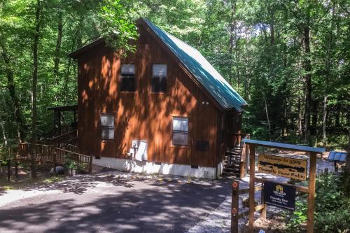 Friendly Bear Cabin