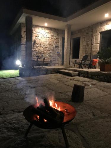 Εγκαταστάσεις μπάρμπεκιου για όλους τους επισκέπτες καταλύματος σε φάρμα