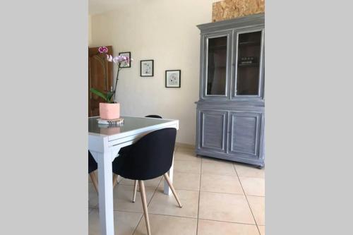 Φωτογραφία από το άλμπουμ του LE CLOS DES VIGNES σε Junas