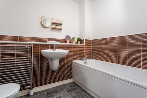 Gallery image of Walker Suite No82 - Donnini Apartments in Kilmarnock