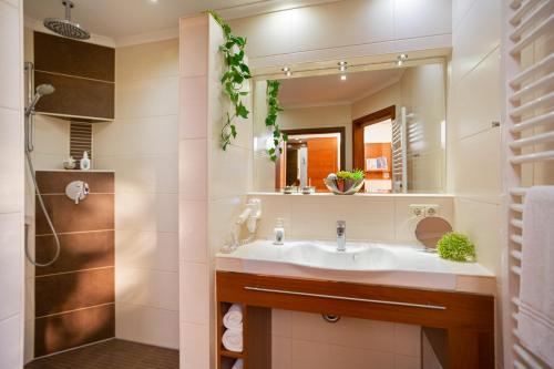 Koupelna v ubytování Hotel Mutter-Bahr