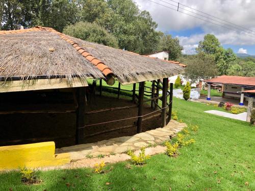 Un jardín fuera de Cabañas el Pajar