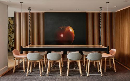 Hotel Zena Washington DC Image
