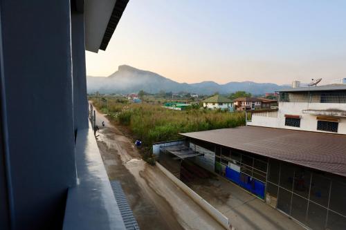 Gallery image of 20° North Hotel Mae Sai in Mae Sai