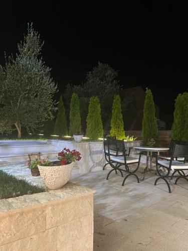 Galería fotográfica de Villa Mare Apartments en Tivat