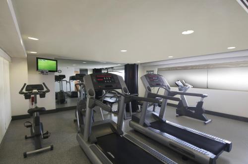 Gimnasio o instalaciones de fitness de Fiesta Inn Torreon Galerias