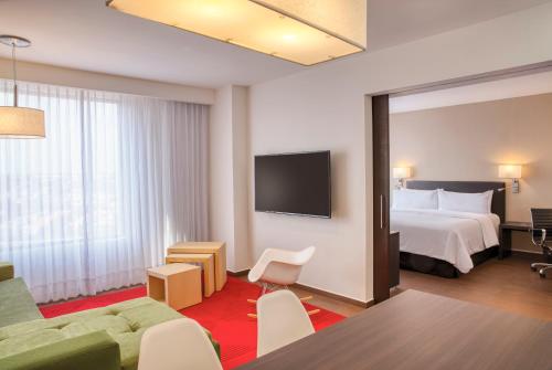 Gallery image of Fiesta Inn Express Puebla Explanada in Puebla