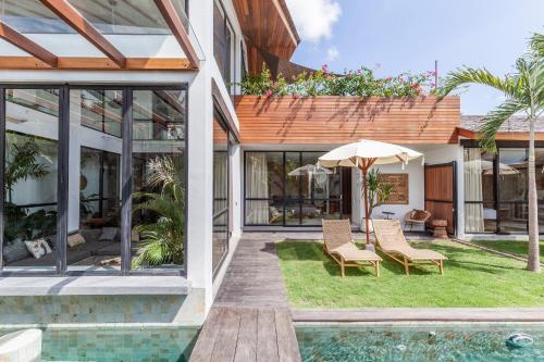 Kolam renang di atau dekat dengan Beyond Bespoke Villas