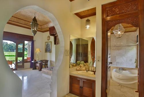 Gallery image of Green Field Hotel and Restaurant in Ubud