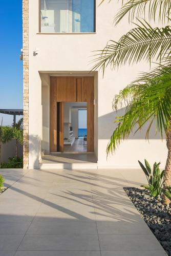 Eros Cyprus – Photos 4