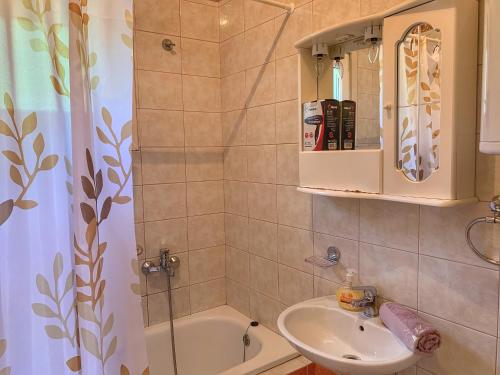 Gallery image of Eleni Apartments in Gevgelija