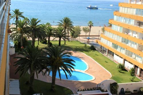 Apartamento con vistas al mar y a la montaña, Roses – Updated ...