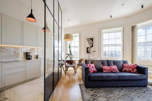 BOUTIQUE Rentals- THE RIBEIRA***** Apt great views