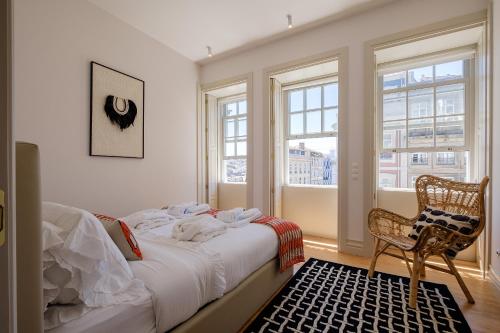 BOUTIQUE Rentals- THE RIBEIRA***** Apt great views