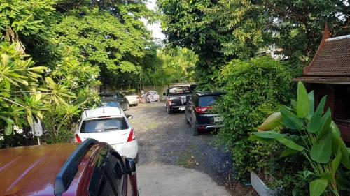 El barrio de los alrededores o un barrio cerca de esta habitación en casa particular