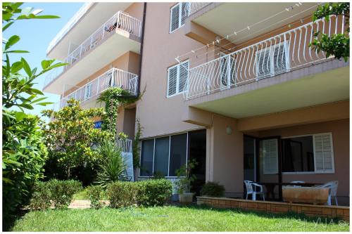Apartments Silvija
