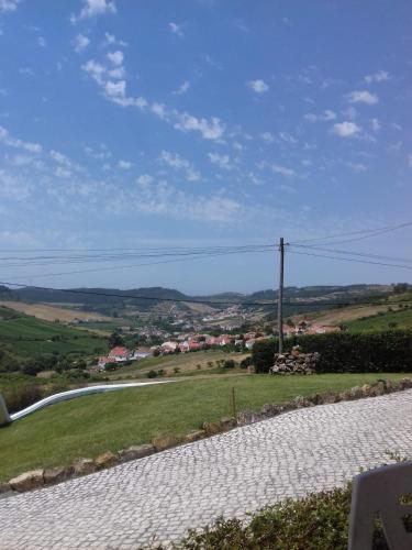 a view of the countryside from a house at Casinha de férias no campo - Quintinha dos Cavalos - Arruda dos Vinhos in Sabugos