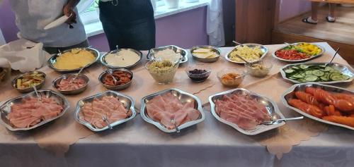 Jídlo v rezortu nebo okolí