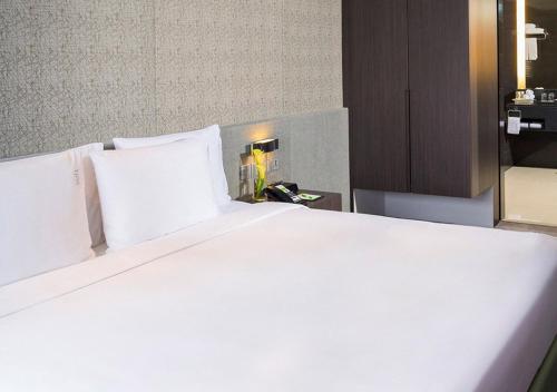 Holiday Inn Bangkok Sukhumvit An Ihg Hotel Bangkok Updated 22 Prices