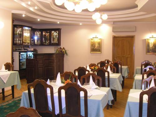 Εστιατόριο ή άλλο μέρος για φαγητό στο Dnipro Hotel