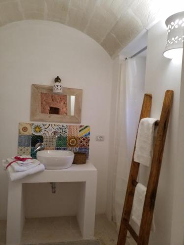 Koupelna v ubytování I Trulli Di Spinaruta