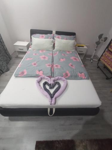 Katil atau katil-katil dalam bilik di Apartmani Lana