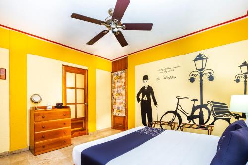Кровать или кровати в номере Hotel Casa Mallorca