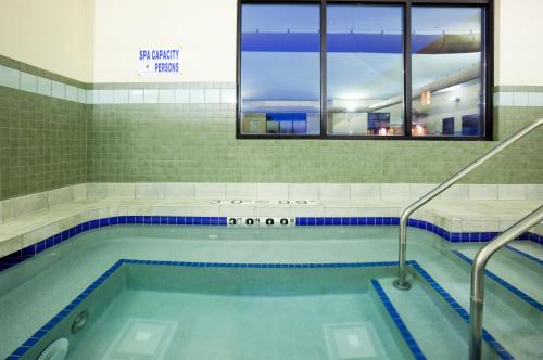 Φωτογραφία από το άλμπουμ του Holiday Inn Express & Suites Madison-Verona by IHG σε Verona