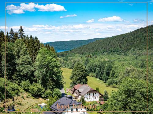 Pohľad z vtáčej perspektívy na ubytovanie Hotel Kollerhof