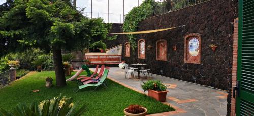 Сад в B&B Villa Dagala