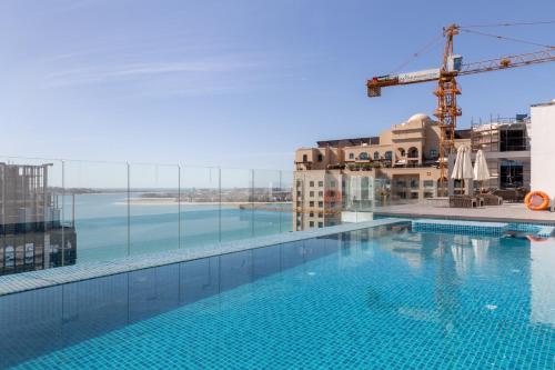 Frank Porter - Soho The Palm, Alantos, United Arab Emirates