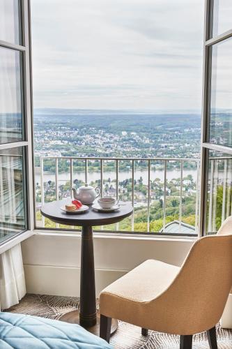 Un balcón o terraza en Steigenberger ICON Grandhotel & Spa Petersberg