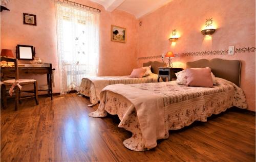 Imagen de la galería de 2 Bedroom Awesome Home In La Bastide Dengras, en La Bastide-dʼEngras