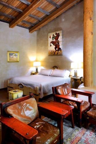 Posezení v ubytování El Portal Sedona Hotel