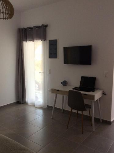 studios FLORA in naoussa paros