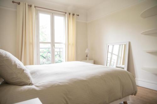 Romantic Nest