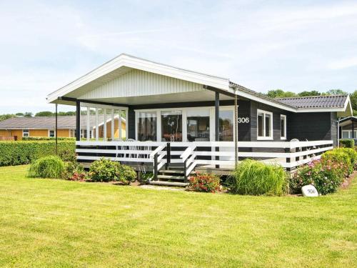 Gallery image of 5 person holiday home in Juelsminde in Sønderby