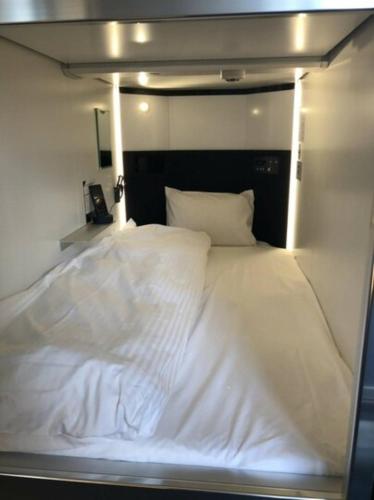 HEARTS Capsule Hotel & Spa HAKATA