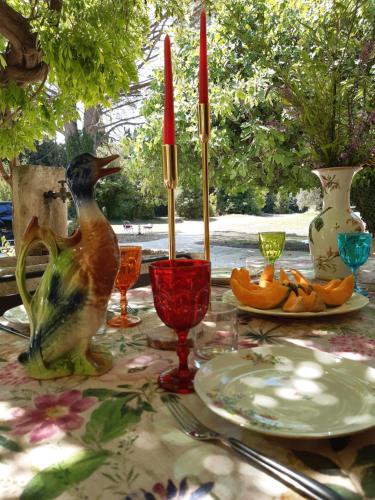 Jídlo v penzionu nebo okolí