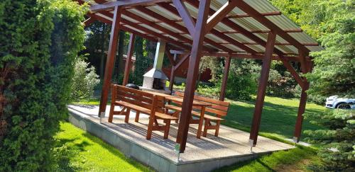Taman di luar Chata SPOLUNAKOLE - Český ráj