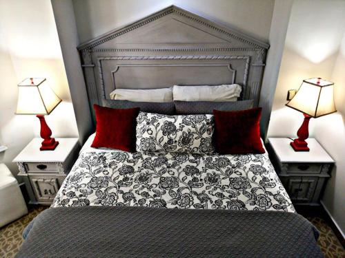 Hotel Hacienda los Narcisosにあるベッド