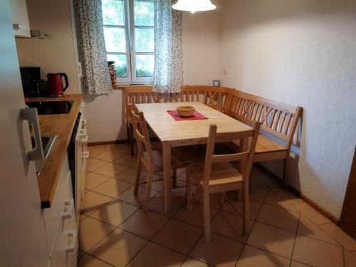 Dapur atau dapur kecil di Ferienwohnungen Wastl Fränkische Schweiz
