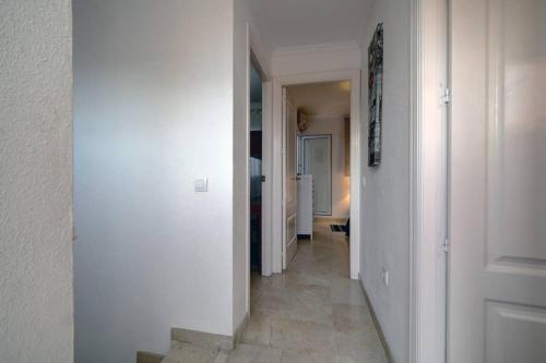 Fotografie z fotogalerie ubytování Duplex con vistas al mar v destinaci La Línea de la Concepción