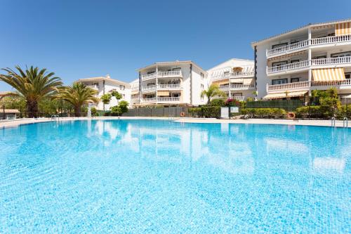 Home2Book VistaHermosa Los Cristianos Pool & Padel