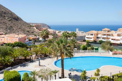 Home2Book VistaHermosa Los Cristianos Pool & Padel