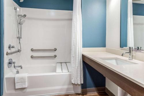 Imagen de la galería de WoodSpring Suites Greenville Haywood Mall, en Greenville