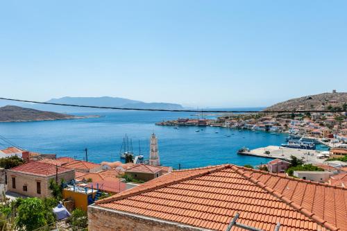 Gallery image of Atlantis Houses in Halki