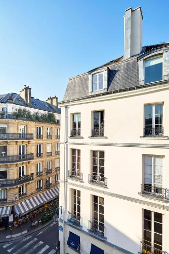 Saint Germain Flat