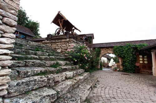 Gambar di galeri bagi Vila Etnica di Trebujeni